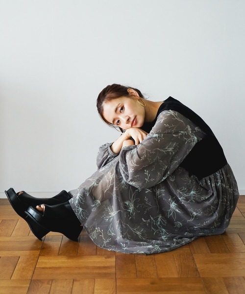 mysty woman(ミスティウーマン)の「オープントゥブーツサンダル 183492(ブーツ・レディース・ブラック/アイボリー・MEDIUM/LARGE)」の8枚目の写真