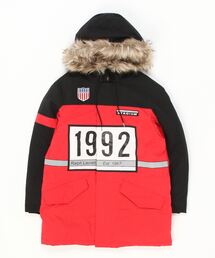 Championとatmosがコラボしたボアジャケットです。 Champion x ATMOS LAB REVERSIBLE JACKET NAVY（チャンピオン