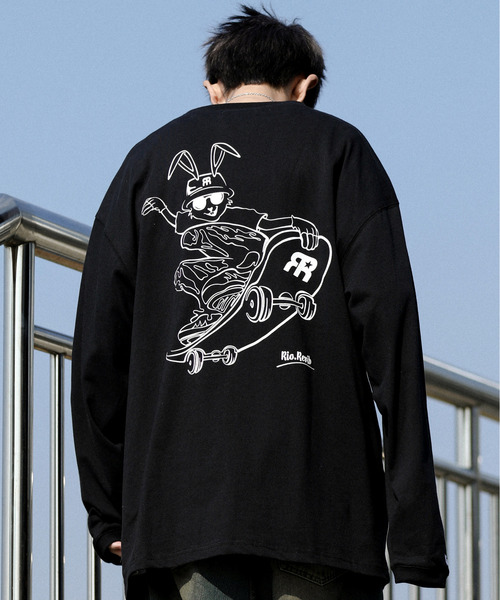 neos(ネオス)の「【neos -addictive design-】ビッグシルエット バックプリント スケート ヘビーウェイト クルーネック ロングスリーブ Tシャツ(Tシャツ/カットソー・メンズ・ブルー/ブラック/グリーン/ホワイト・LARGE/X-LARGE/MEDIUM)」の2枚目の写真