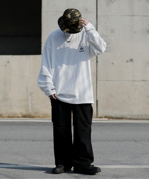 neos(ネオス)の「【neos -addictive design-】ビッグシルエット バックプリント スケート ヘビーウェイト クルーネック ロングスリーブ Tシャツ(Tシャツ/カットソー・メンズ・ブルー/ブラック/グリーン/ホワイト・LARGE/X-LARGE/MEDIUM)」の20枚目の写真