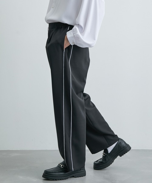 JUNRED(ジュンレッド)の「ドレープダブルクロスサイドラインワイドパンツ(スラックス・メンズ・ブラック/ブルー系その他4・L/M/S)」の4枚目の写真