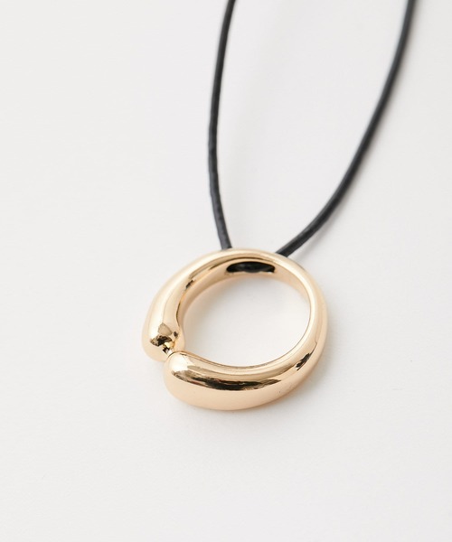 PAPILLONNER（パピヨネ）の「リングロープネックレス/PAPILLONNER/パピヨネ（ネックレス・レディース・シルバー/ゴールド・FREE）」の9枚目の写真