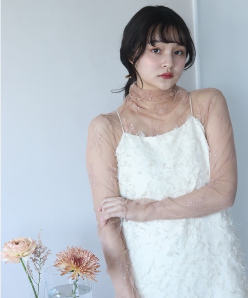 muguet(ミュゲ)の「シアーレースインナー(Tシャツ/カットソー・レディース・ベージュ/ブラウン/アイボリー・FREE)」の4枚目の写真