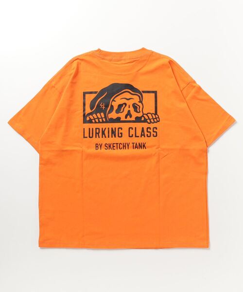 LURKING CLASS(ラーキングクラス)の「【ムラサキスポーツ別注】LURKING CLASS/ラーキングクラス オーバーサイズ バックプリントTシャツ/半袖Tシャツ ST23STM01(Tシャツ/カットソー・メンズ・ホワイト/ブラック/オレンジ・L/M/XL)」の20枚目の写真
