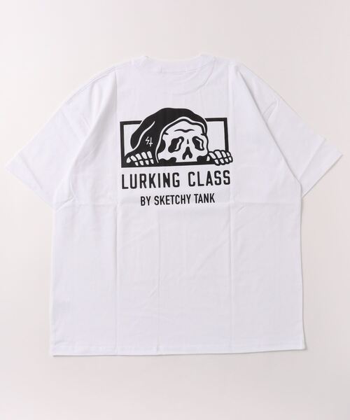 LURKING CLASS(ラーキングクラス)の「【ムラサキスポーツ別注】LURKING CLASS/ラーキングクラス オーバーサイズ バックプリントTシャツ/半袖Tシャツ ST23STM01(Tシャツ/カットソー・メンズ・ホワイト/ブラック/オレンジ・L/M/XL)」の9枚目の写真