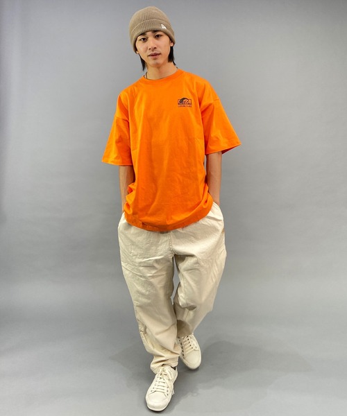 LURKING CLASS(ラーキングクラス)の「【ムラサキスポーツ別注】LURKING CLASS/ラーキングクラス オーバーサイズ バックプリントTシャツ/半袖Tシャツ ST23STM01(Tシャツ/カットソー・メンズ・ホワイト/ブラック/オレンジ・L/M/XL)」の22枚目の写真
