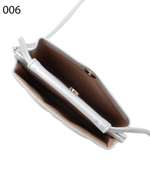 grove(グローブ)の「◆ダイヤキルトマルチショルダー(ショルダーバッグ・レディース・シルバー/ブラック/アイボリー/ライトグレー・00)」の10枚目の写真