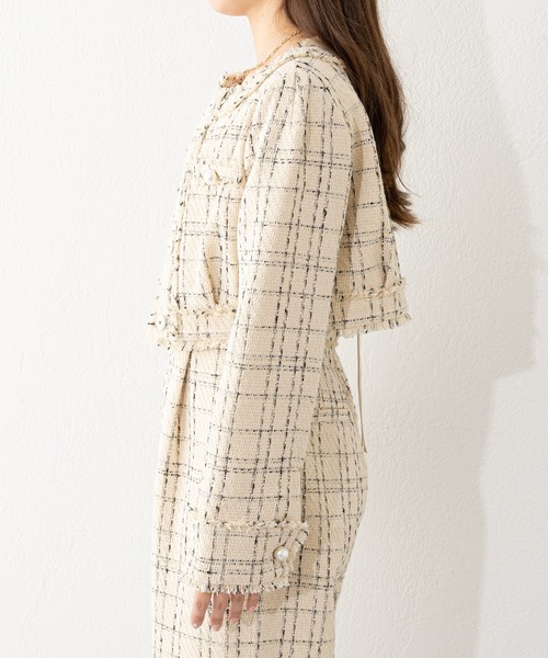 Chico（チコ）の「【2023SS】ツイードショート丈ジャケット（ノーカラージャケット・レディース・ホワイト/ブラック・FREE）」の19枚目の写真