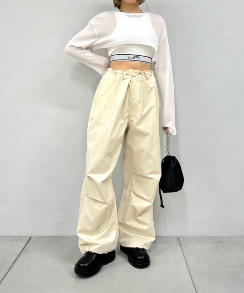 WHO'S WHO gallery(フーズフーギャラリー)の「ニットソーショートトップス(Tシャツ/カットソー・レディース・サックスブルー/ピンク/レッド/オフホワイト/ブラック・FREE)」の12枚目の写真