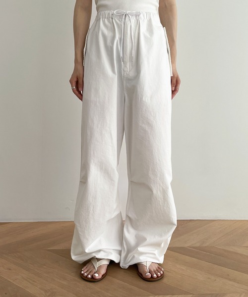 RED CHOP WORKS（レッドチョップワークス）の「RED CHOP WORKS(レッドチョップワークス) コットンナイロンカーゴパンツ（カーゴパンツ・レディース・ホワイト・ONE SIZE）」の5枚目の写真