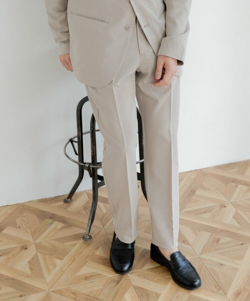 ITEMS URBANRESEARCH(アイテムズ アーバンリサーチ)の「『セットアップ対応』レギュラーフィット TRストレッチスラックス(スラックス・メンズ・ベージュ/ネイビー/ブラック・LARGE/MEDIUM)」の1枚目の写真