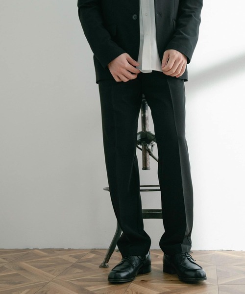 ITEMS URBANRESEARCH(アイテムズ アーバンリサーチ)の「『セットアップ対応』レギュラーフィット TRストレッチスラックス(スラックス・メンズ・ベージュ/ネイビー/ブラック・LARGE/MEDIUM)」の11枚目の写真
