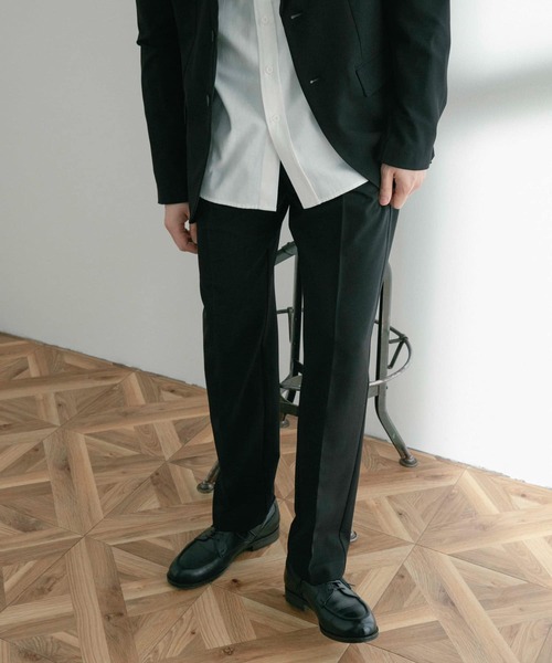 ITEMS URBANRESEARCH(アイテムズ アーバンリサーチ)の「『セットアップ対応』レギュラーフィット TRストレッチスラックス(スラックス・メンズ・ベージュ/ネイビー/ブラック・LARGE/MEDIUM)」の12枚目の写真