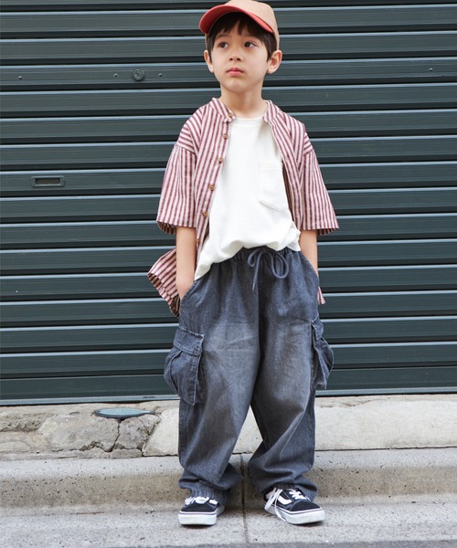PAIRMANON STREET（ペアマノンストリート）の「【PAIRMANON STREET】ドローストリングワイドカーゴデニムパンツ（デニムパンツ・キッズ・ブルー/ブラック/インディゴブルー・90/100/110/120/130/140/150）」の2枚目の写真