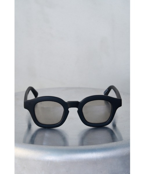 AZUL by moussy(アズールバイマウジー)の「BIG FRAME EYEWEAR/ビッグフレームアイウェア(サングラス・メンズ・ブラック/ブラウン・FREE)」の1枚目の写真