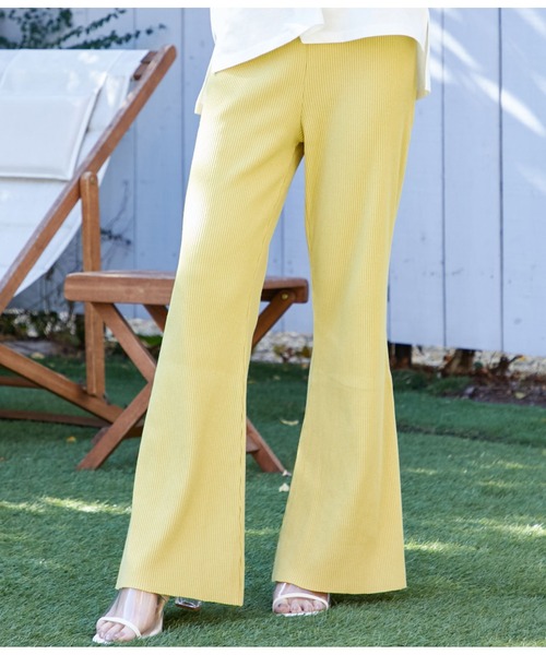 CHILLE（チル）の「ハンドカットリブフレアパンツ（その他パンツ・レディース・イエロー/ブラック/パープル/グリーン・FREE）」の16枚目の写真