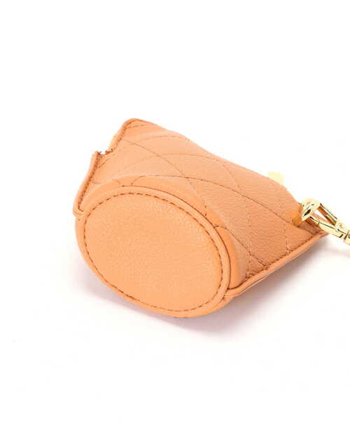 N.（N. Natural Beauty Basic）（エヌエヌナチュラルビューティーベーシック）の「◆ストラップ付キルティングポーチショルダーバッグ（ショルダーバッグ・レディース・ブラック/オレンジ・ﾌﾘ-）」の21枚目の写真