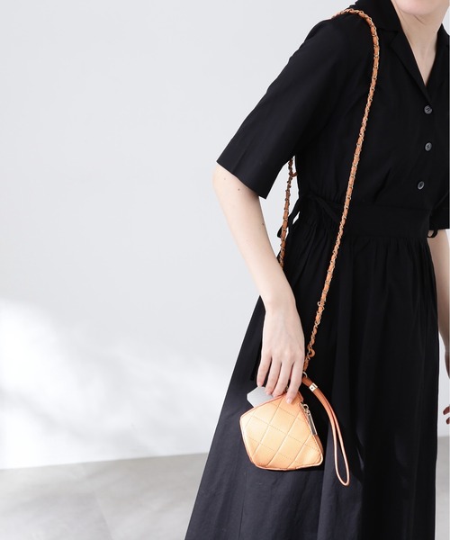 N.（N. Natural Beauty Basic）（エヌエヌナチュラルビューティーベーシック）の「◆ストラップ付キルティングポーチショルダーバッグ（ショルダーバッグ・レディース・ブラック/オレンジ・ﾌﾘ-）」の15枚目の写真