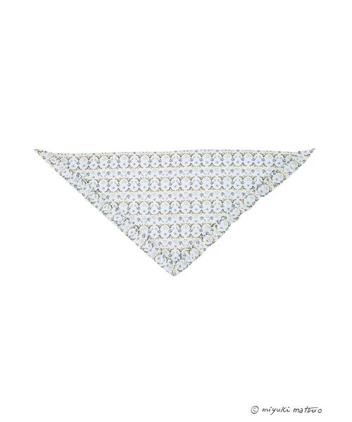 Samansa Mos2(サマンサ モスモス)の「【miyuki matsuo × SamansaMos2】三角スカーフ(ストール/ショール・レディース・ベージュ/キナリ・フリ-)」の15枚目の写真