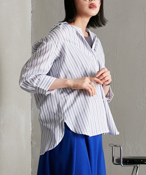 Soiunique（スワユニーク）の「カルゼ風やわらかストライプシャツ ［Soiunique］（シャツ/ブラウス・レディース・ホワイト×ブルー/ホワイト×ブラック/ホワイト×ネイビー・M/L/LL）」の11枚目の写真
