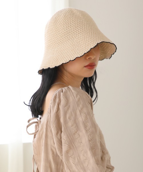 Bab（バブ）の「配色バケットハット（ハット・レディース・ブラック/アイボリー・ONESIZE）」の2枚目の写真