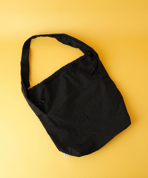 CITEN（シテン）の「＜CITEN＞ドロスト ビッグ　ショルダーバッグ（ショルダーバッグ・レディース・オレンジ/ホワイト/ブラック・FREE）」の7枚目の写真