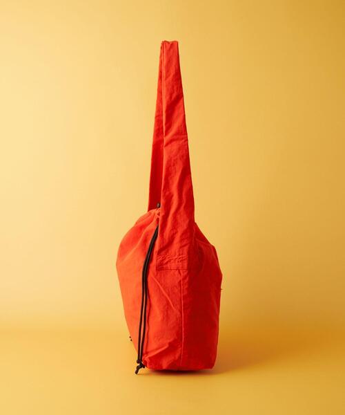 CITEN（シテン）の「＜CITEN＞ドロスト ビッグ　ショルダーバッグ（ショルダーバッグ・レディース・オレンジ/ホワイト/ブラック・FREE）」の16枚目の写真