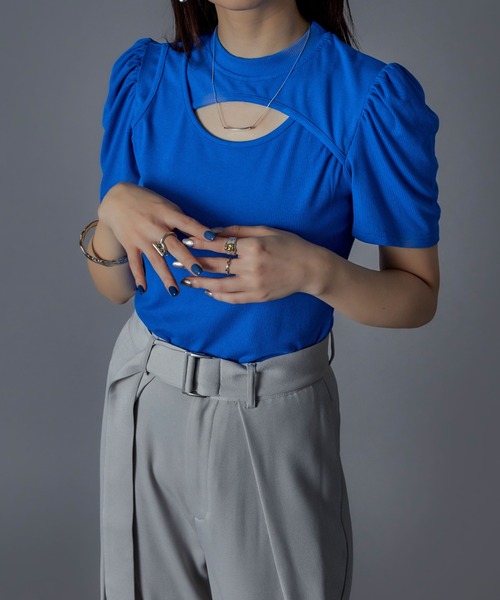 Ellno de Mavie（エルノデメヴィ）の「カットアウトカットソー（Tシャツ/カットソー・レディース・ブラック/ブルー・MEDIUM）」の7枚目の写真