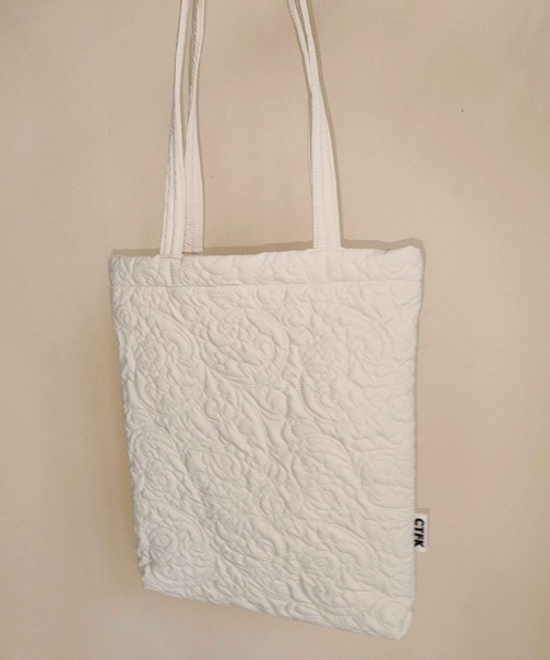 CONTROL FREAK（コントロールフリーク）の「CONTROL FREAK(コントロールフリーク)PUペイズリーキルトトート（トートバッグ・レディース・アイボリー/ブルー/ブラック/ピンク/シルバー・FREE）」の9枚目の写真
