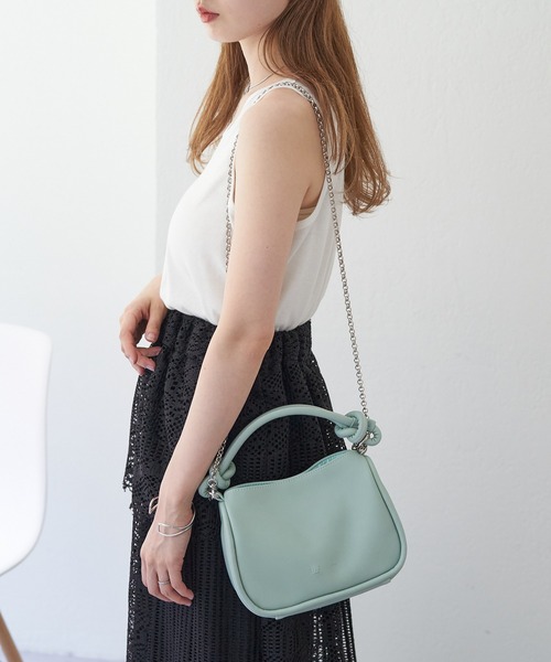 Kastane（カスタネ）の「【新色追加】ワンハンドルミニチェーンBAG（ショルダーバッグ・レディース・ベージュ/ミント/シルバー/ブラック・FREE）」の5枚目の写真