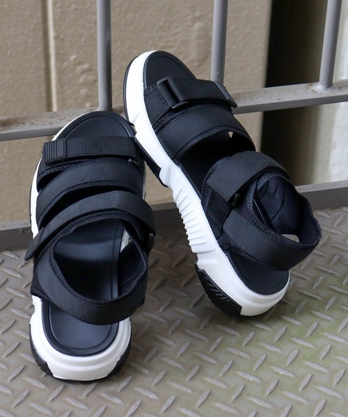 Dedes（デデス）の「スポーツサンダル ユニセックス（サンダル・レディース・ブラック×ブラック/ブラック・36/38/40/42/44）」の2枚目の写真