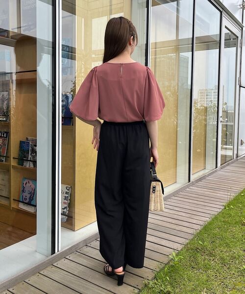 couture brooch（クチュールブローチ）の「◆【S-LL/オンオフ着回せる】パール調釦付きフレアブラウス（シャツ/ブラウス・レディース・ピンク系/ライトグレー/ブラック・42/38/40/36）」の15枚目の写真