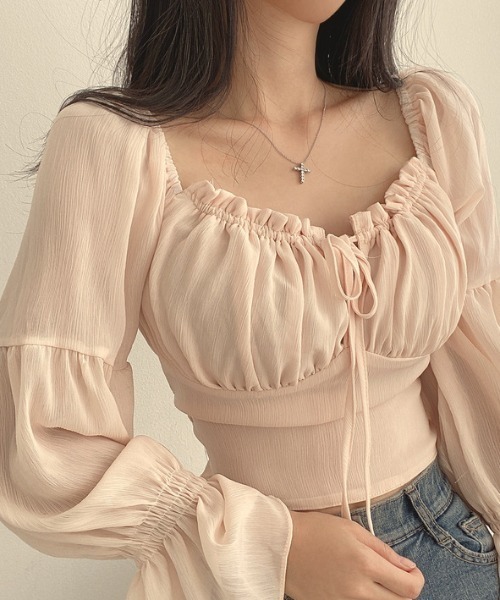 deux amour(ドゥーザムール)の「楊柳ベルスリーブ短丈トップス(シャツ/ブラウス・レディース・ピンク/ホワイト・FREE)」の7枚目の写真