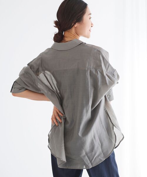 le.coeur blanc（ルクールブラン）の「シアーオーバーレギュラーカラーシャツ（シャツ/ブラウス・レディース・モカ/ピンクベージュ/ベージュ・38）」の18枚目の写真