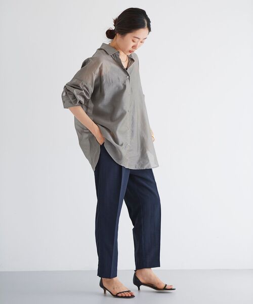 le.coeur blanc（ルクールブラン）の「シアーオーバーレギュラーカラーシャツ（シャツ/ブラウス・レディース・モカ/ピンクベージュ/ベージュ・38）」の11枚目の写真