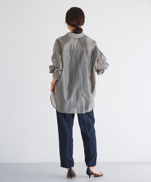 le.coeur blanc（ルクールブラン）の「シアーオーバーレギュラーカラーシャツ（シャツ/ブラウス・レディース・モカ/ピンクベージュ/ベージュ・38）」の9枚目の写真