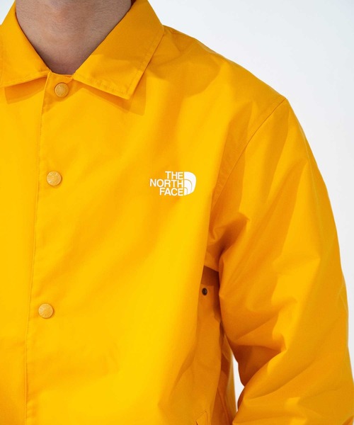 THE NORTH FACE(ザノースフェイス)の「THE NORTH FACE NEVER STOP ING THE COACH JACKET / ザ・ノース・フェイス ネバー ストップ ING ザ コーチ ジャケット(その他アウター・メンズ・イエロー/ブラック・M/L/S/XL)」の4枚目の写真