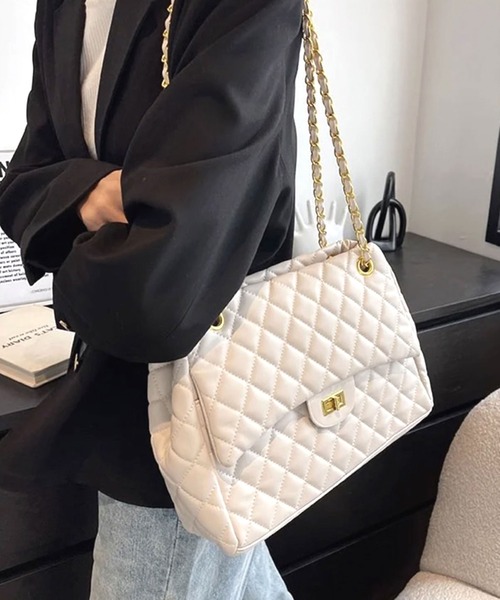 ammy.(エイミードット)の「【 ammy. / エイミードット 】 キルティング ショルダー チェーン バッグ / 2Way(ショルダーバッグ・レディース・ブラウン/ブラック/ホワイト・FREE)」の6枚目の写真