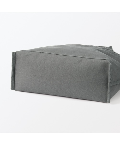 無印良品（ムジルシリョウヒン）の「帆布　横型　トートバッグ（トートバッグ・レディース・グレー系1/ブラック/キナリ・FREE）」の20枚目の写真