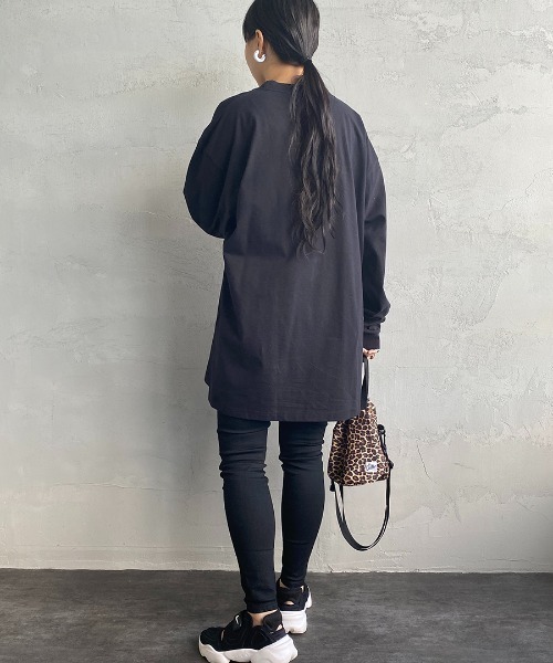 HANES（ヘインズ）の「【WEB限定】[HANES/ヘインズ] BEEFY ビックサイズ(XXL,3XL) ロングスリーブパックT（Tシャツ/カットソー・レディース・ホワイト/ブラック・XXL/3XL）」の16枚目の写真