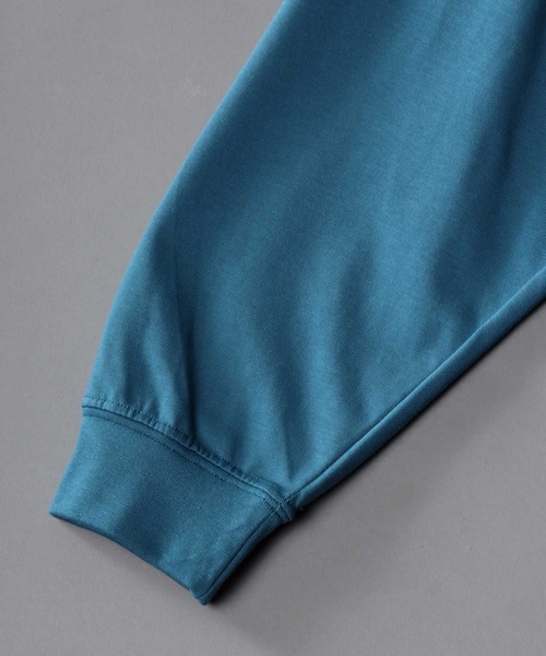 SITRY(シトリー)の「mercerization wide key neck pullover/シルケット加工 ワイド キーネック プルオーバー(Tシャツ/カットソー・メンズ・チャコールグレー/ブラック/ダークグリーン/グレイッシュブルー/ホワイト/ライトグレー・M/L/LL)」の8枚目の写真