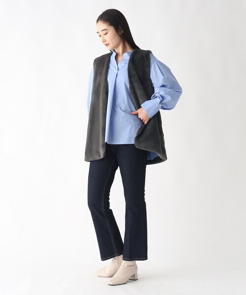 OPAQUE.CLIP（オペークドットクリップ）の「◆フェイクファーベスト【洗える】（ベスト・レディース・アイボリー/チャコールグレー・00）」の15枚目の写真