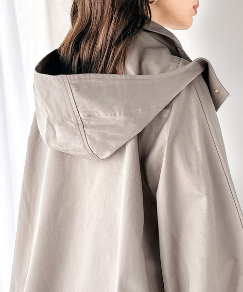 classicalelf(クラシカルエルフ)の「ひらり、フレアで華やかに。スタンドカラーフレアマウンテンパーカー(マウンテンパーカー・レディース・ベージュ/アイボリー/ブラック/グレイッシュベージュ・SMALL/LARGE/MEDIUM/X-LARGE)」の13枚目の写真