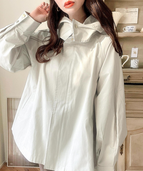 お値下げ！新品未使用⭐︎yori ヨリ ダブルフレアメッシュパーカー ホワイト セール】ひらり、フレアで華やかに。スタンドカラーフレアマウンテン