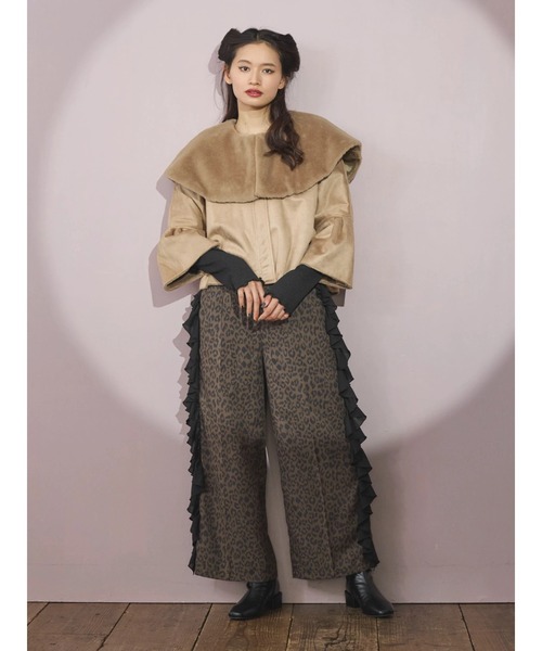 ESCAR(エスカー)の「■ESCAR サイドラッフルストレートパンツ(その他パンツ・レディース・ブラック/レオパード・FREE)」の6枚目の写真