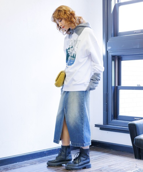 PBLIM(ページボーイリム)の「PBLIM/スーベニアプリントスウェット(スウェット・レディース・オフホワイト/杢グレー/ネイビー・MEDIUM/LARGE)」の8枚目の写真