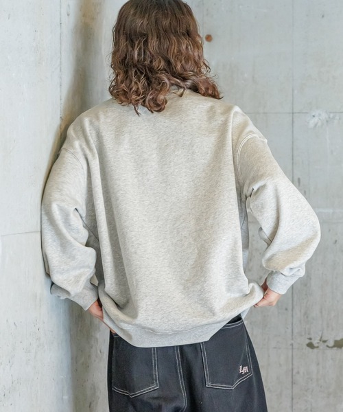 PBLIM(ページボーイリム)の「PBLIM/スーベニアプリントスウェット(スウェット・レディース・オフホワイト/杢グレー/ネイビー・MEDIUM/LARGE)」の17枚目の写真