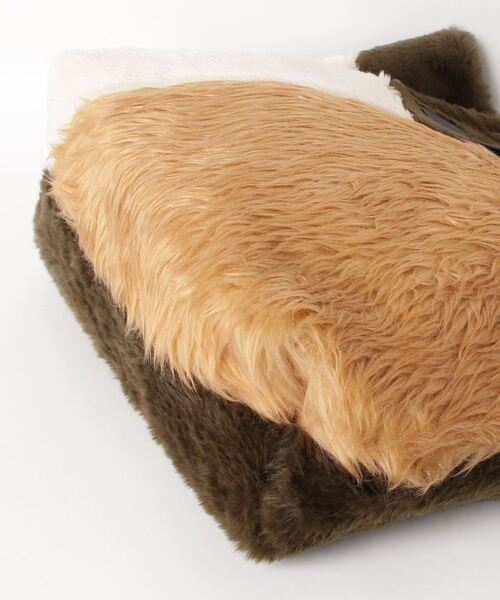 COMMON WARE(コモンウェアー)の「EM:MISFITS カラー ファートート 軽量(トートバッグ・レディース・ネイビー/アイボリー/ブラック/カーキ・FREE)」の6枚目の写真