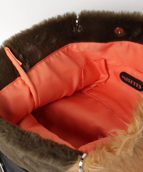 COMMON WARE(コモンウェアー)の「EM:MISFITS カラー ファートート 軽量(トートバッグ・レディース・ネイビー/アイボリー/ブラック/カーキ・FREE)」の7枚目の写真