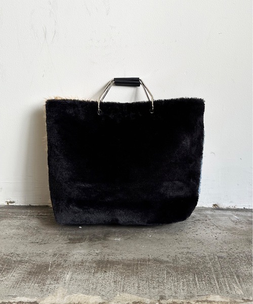 glam lips グラムリップス【新品】今期ファートートバッグ Glam Lips(グラムリップス) OFFICIAL ONLINE STORE